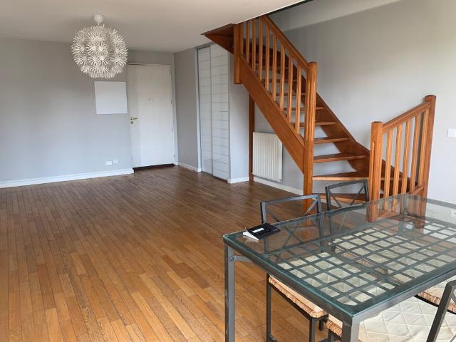 Location Appartement 4 pièces 91m²