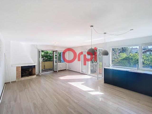 Location Appartement 4 pièces 92.26 m2 Saint Julien en Genevois