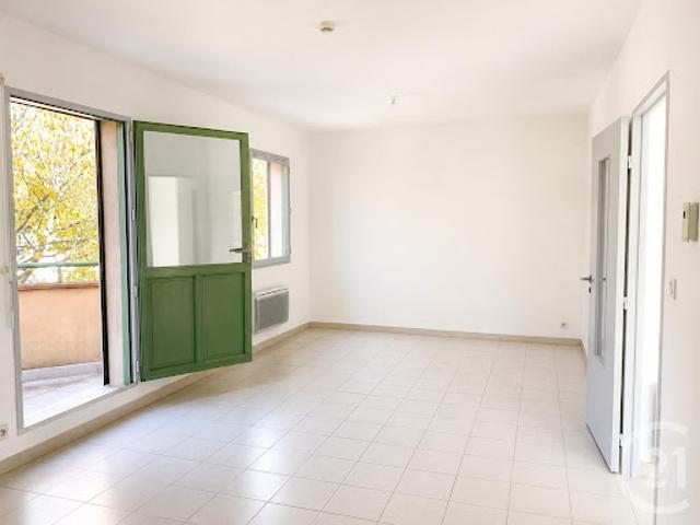 Location Appartement 4 pièces 92 m2 Verfeuil