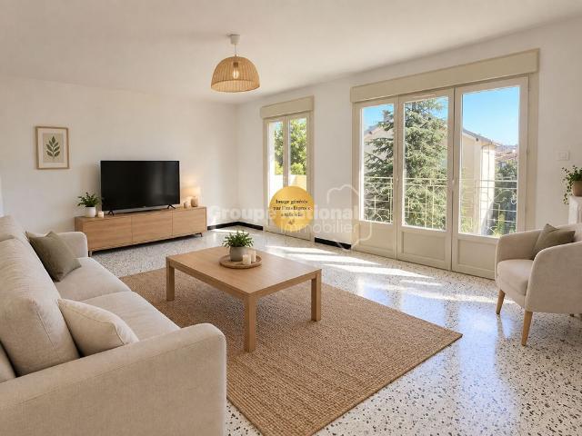 Location Appartement 4 pièces 92m²