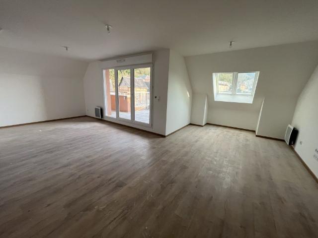 Location Appartement 4 pièces 92m² AMFREVILLE LA MI VOIE 76920