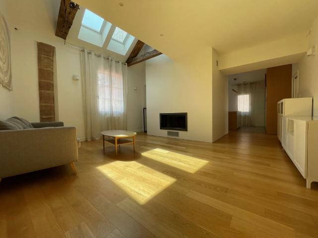 Location Appartement 4 pièces 92m² RODEZ 12000