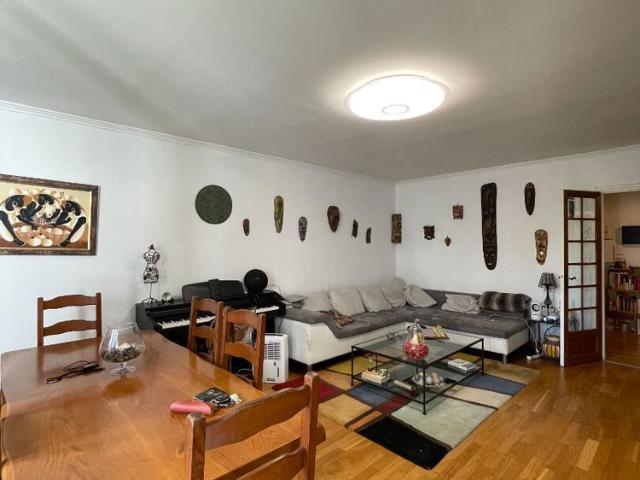 Location Appartement 4 pièces 97m²