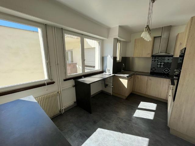 Location Appartement 4 pièces 97m²