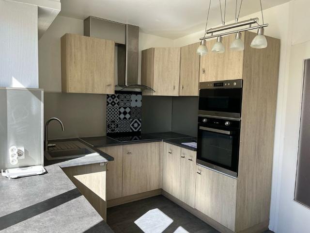 Location Appartement 4 pièces 97m²