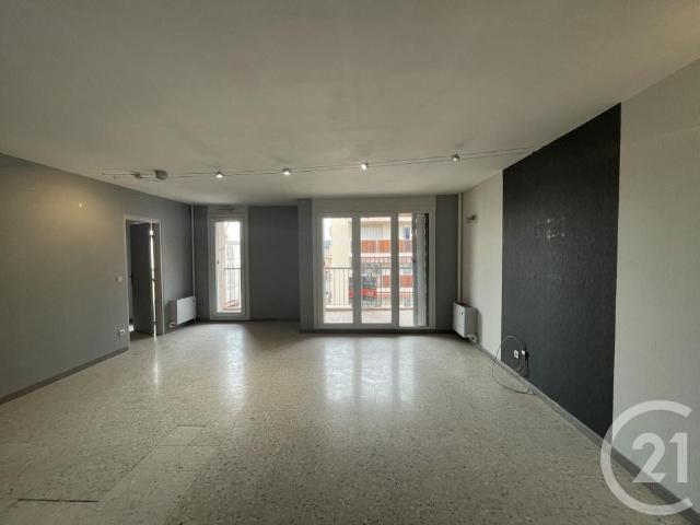 Location Appartement 4 pièces 97m² AUBAGNE 13400