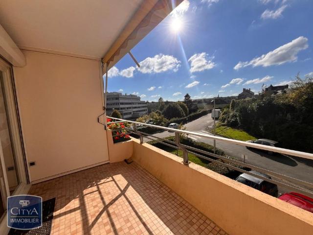 Location Appartement 4 pièces 97m² LAVAL 53000