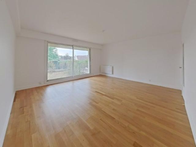 Location Appartement 4 pièces 97m² ST GERMAIN EN LAYE 78100