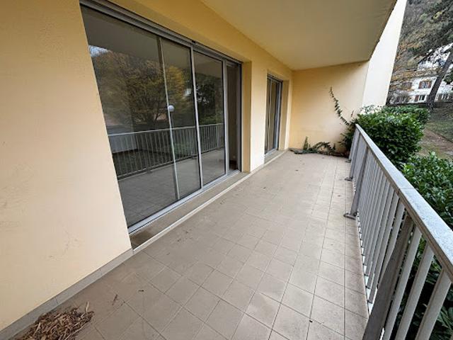 Location Appartement 4 pièces 94.02 m2 Vienne