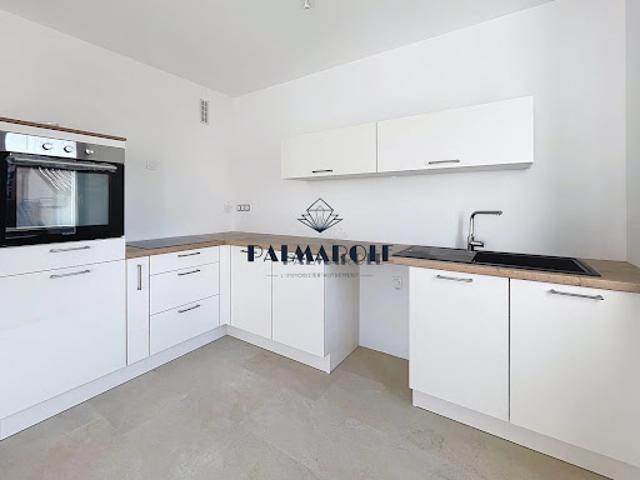 Location Appartement 4 pièces 94.11 m2 Perpignan
