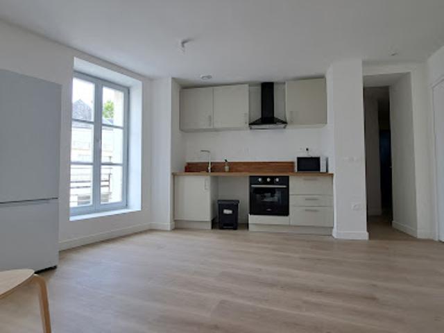 Location Appartement 4 pièces 94 m2 Parthenay