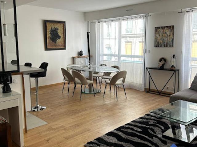Location Appartement 4 pièces 94 m2 Paris 14ème