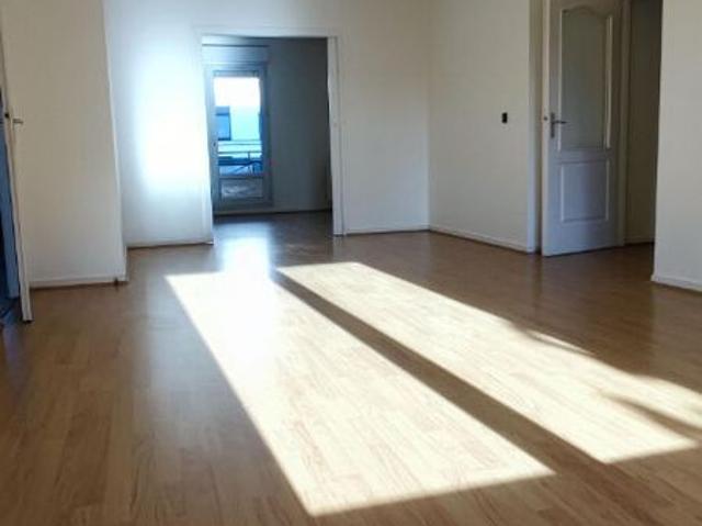 Location Appartement 4 pièces 94m²