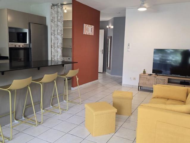 Location Appartement 4 pièces 94m² DUCOS 97224