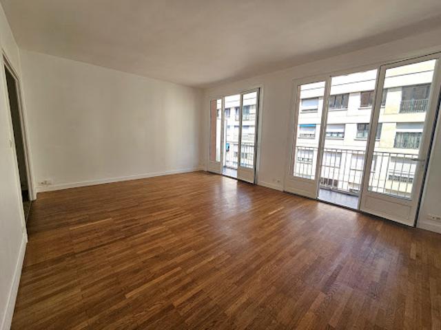 Location Appartement 4 pièces 95.94 m2 Lyon 6ème