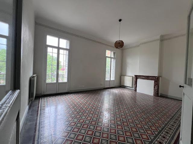 Location Appartement 4 pièces 95.31 m2 Perpignan