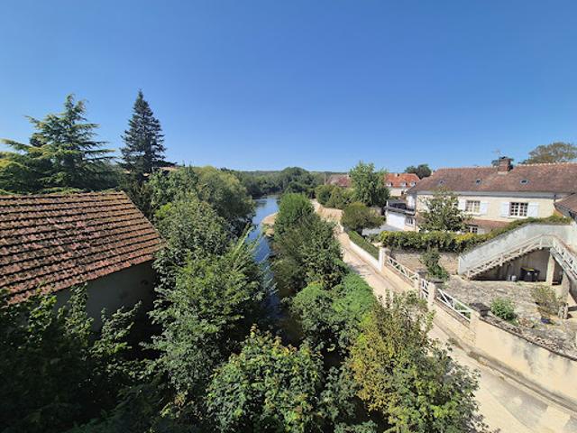 Location Appartement 4 pièces 95 m2 Auxerre