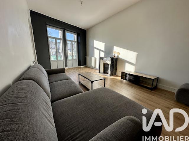 Location Appartement 4 pièces 95 m2 Pau