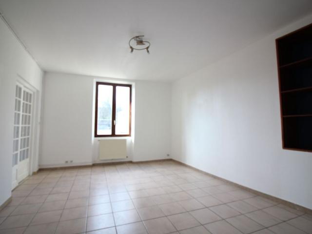 Location Appartement 4 pièces 95m²