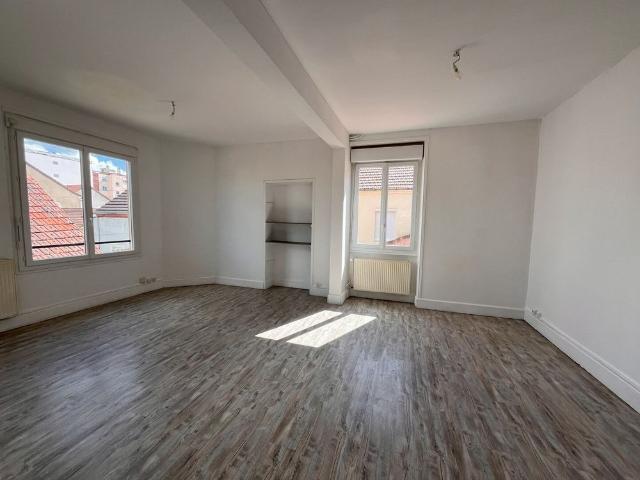 Location Appartement 4 pièces 95m²