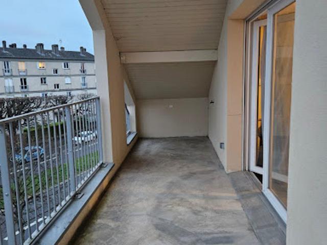 Location Appartement 4 pièces 96 m2 Melun