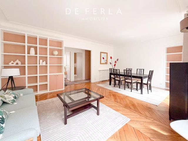 Location Appartement 4 pièces 96 m2 Paris 17ème