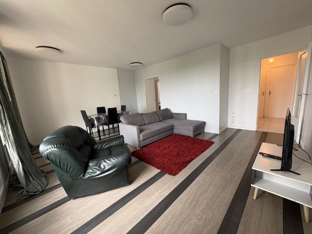 Location Appartement 4 pièces 96m² JOUE LES TOURS 37300