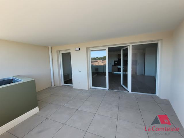 Location Appartement 4 pièces 98.13 m2 Istres