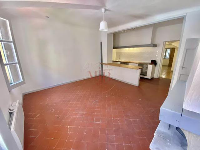Location Appartement 4 pièces 98.2 m2 Aix en Provence