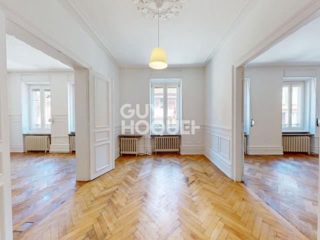 Location Appartement 4 pièces 98m²