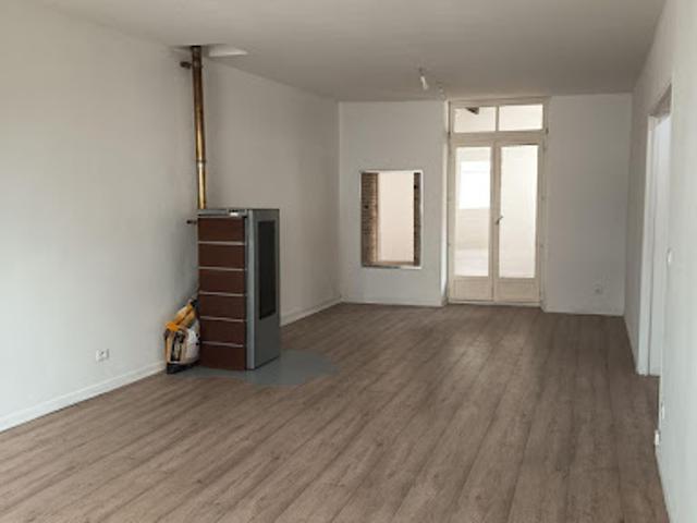 Location Appartement 4 pièces 99 m2 Reims