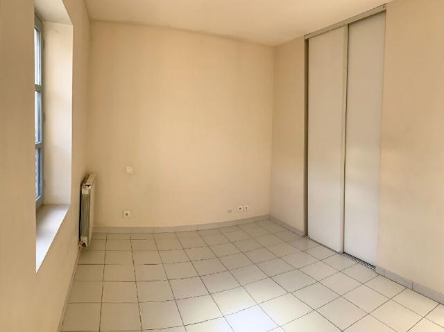 Location Appartement 4 pièces 99m²