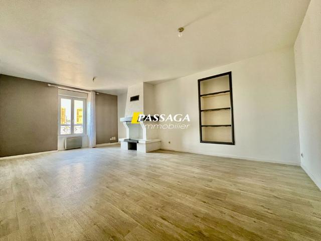 Location Appartement 4 pièces 99m²