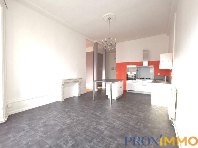 Location Appartement 4 pièces 13m² VOIRON 38500