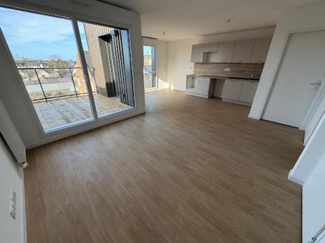 Location Appartement 4 pièces 100 m2 Saint Malo