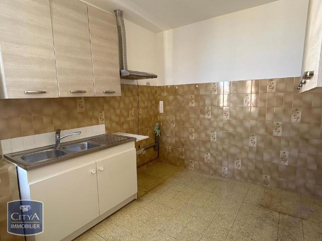 Location Appartement 4 pièces 100m² CLERMONT L HERAULT 34800