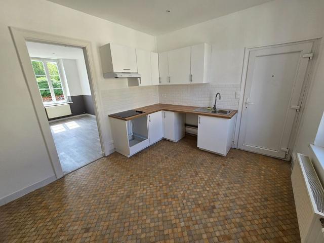 Location Appartement 4 pièces 100m²