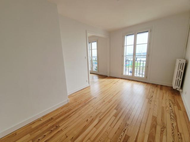 Location Appartement 4 pièces 100m²