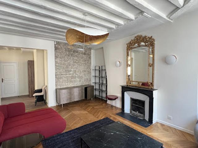Location Appartement 4 pièces 101.05 m2 Paris 7ème
