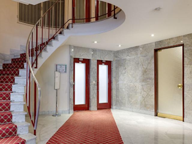 Location Appartement 4 pièces 101 m2 Paris 16ème