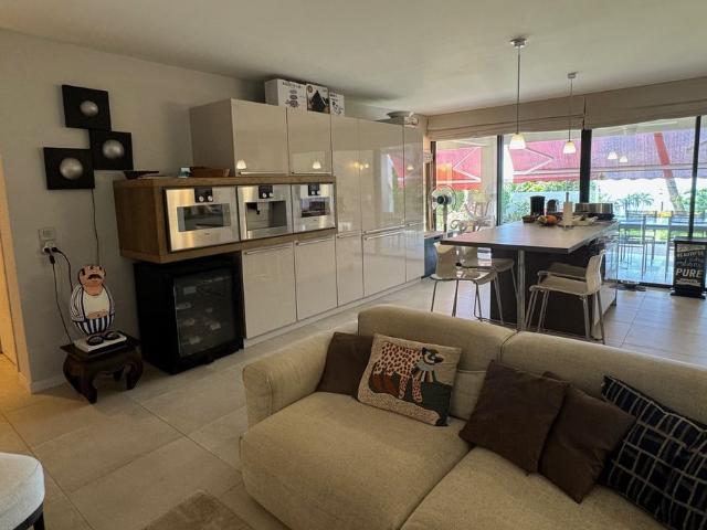 Location Appartement 4 pièces 101m² SCHOELCHER 97233