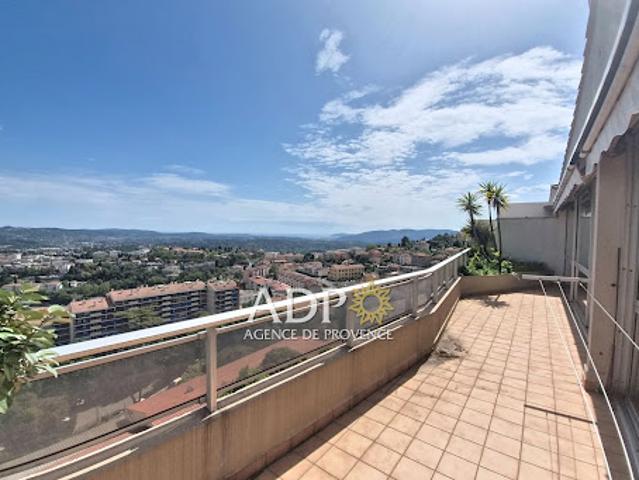 Location Appartement 4 pièces 102 m2 Grasse