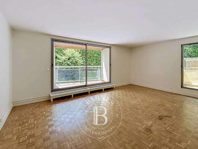 Location Appartement 4 pièces 102 m2 La Celle Saint Cloud