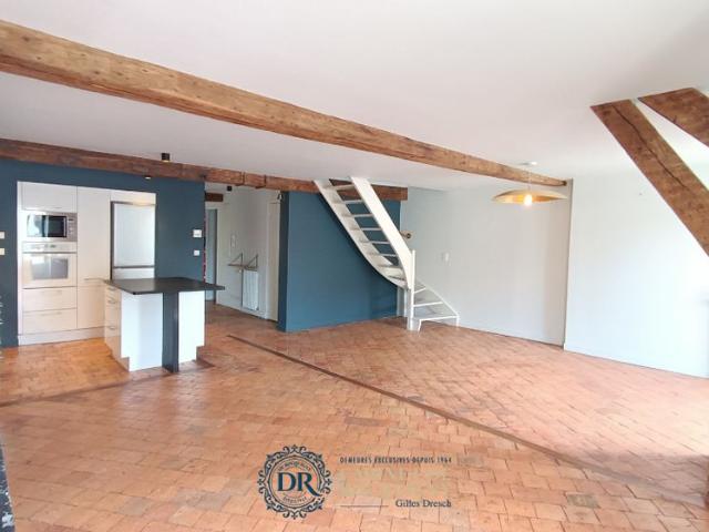 Location Appartement 4 pièces 102m² ORLEANS 45000