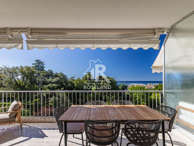 Location Appartement 4 pièces 103.05 m2 Cannes