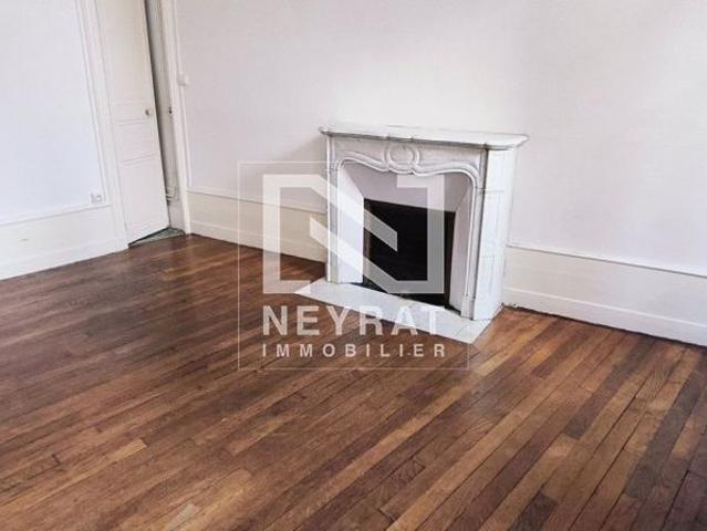 Location Appartement 4 pièces 103m² CHALON SUR SAONE 71100