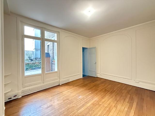 Location Appartement 4 pièces 103m²