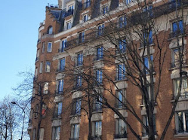 Location Appartement 4 pièces 104.88 m2 Paris 16ème