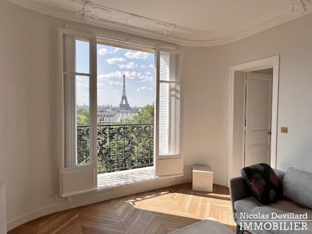 Location Appartement 4 pièces 104 m2 Paris 7ème