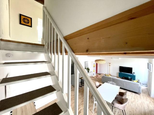 Location Appartement 4 pièces 104m² NIMES 30000